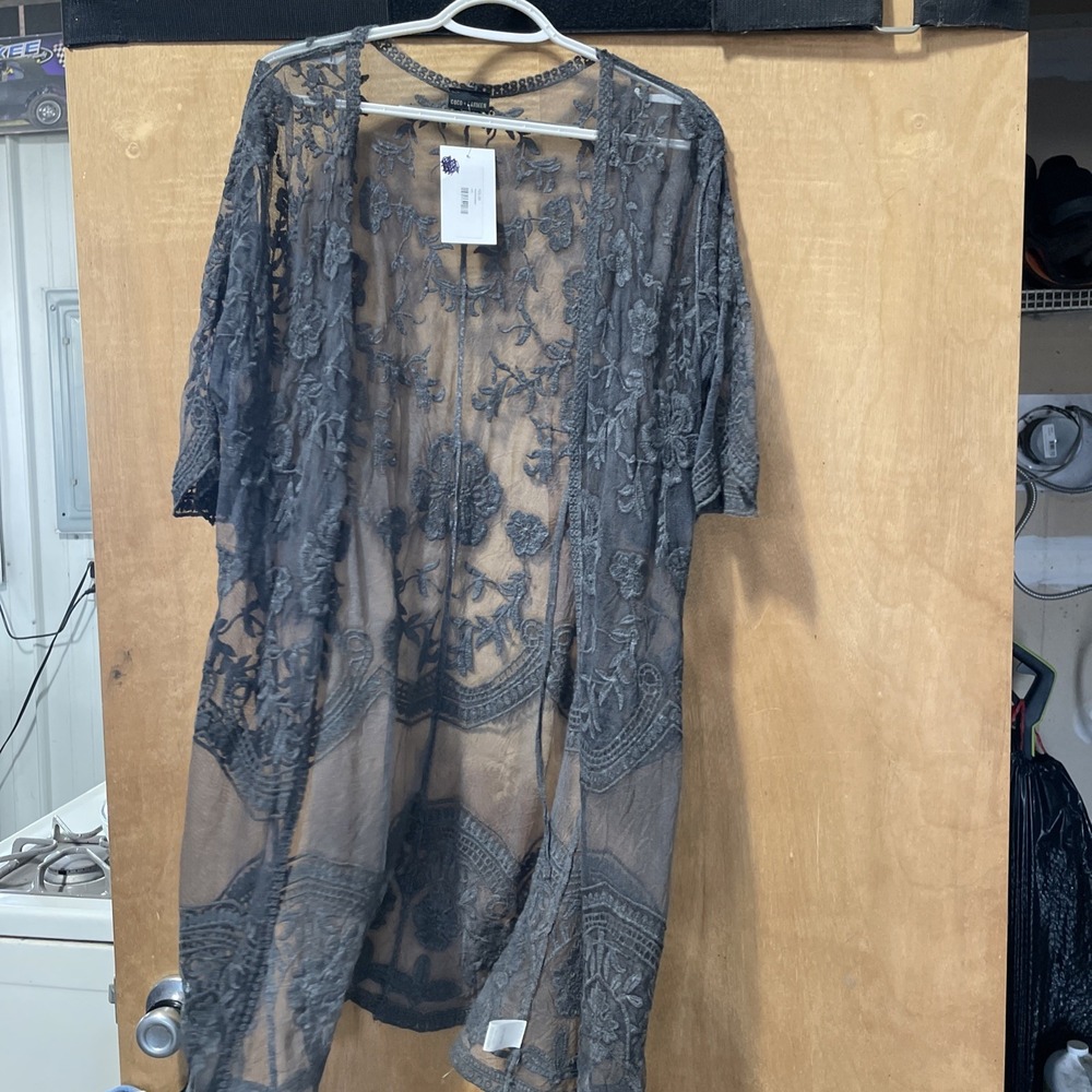 Coco + Carmen Women's Lace Kimono Tie Front‎ Dark Grey Size Small NWT New
